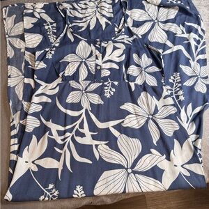 Kiwi Punch Blue Jean Patterned Garment Size S